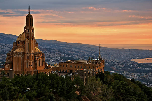 visa-application-centres-temporarily-closed-in-lebanon